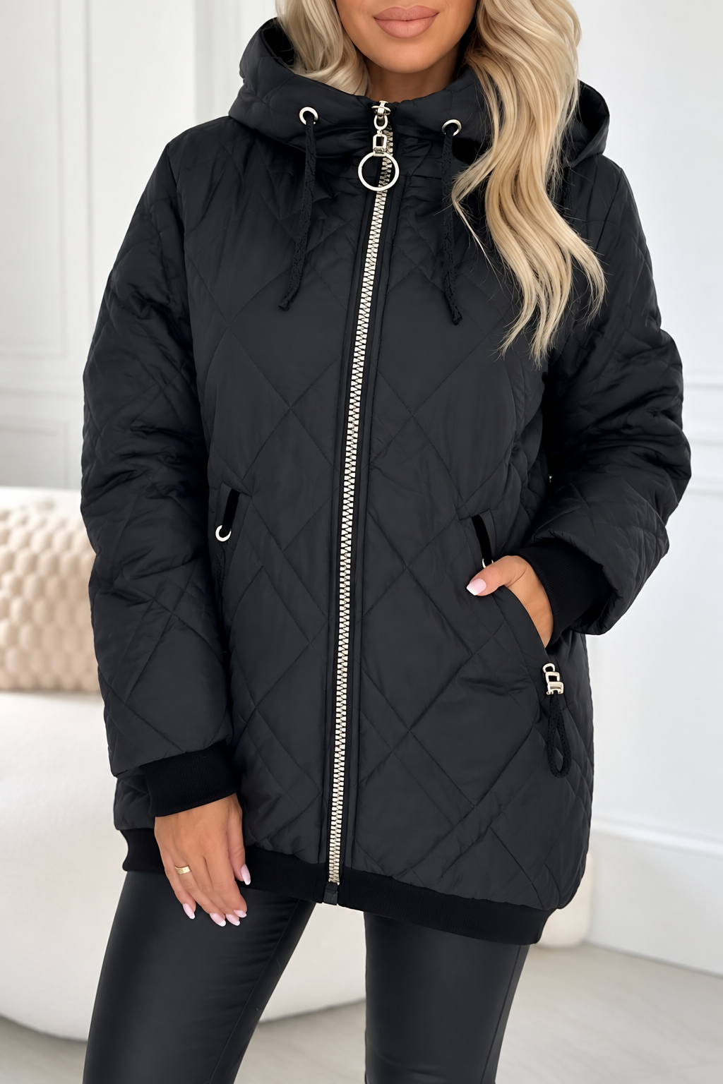 Yolanda™ | Lightweight Heat Without Weight