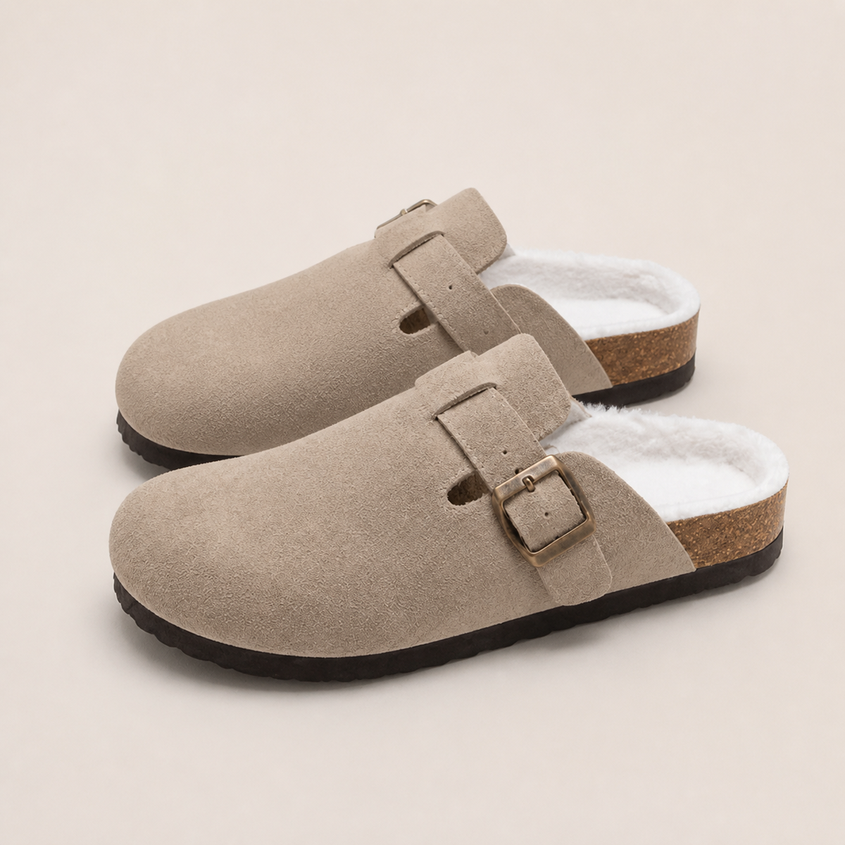 Lya | Suede Clogs